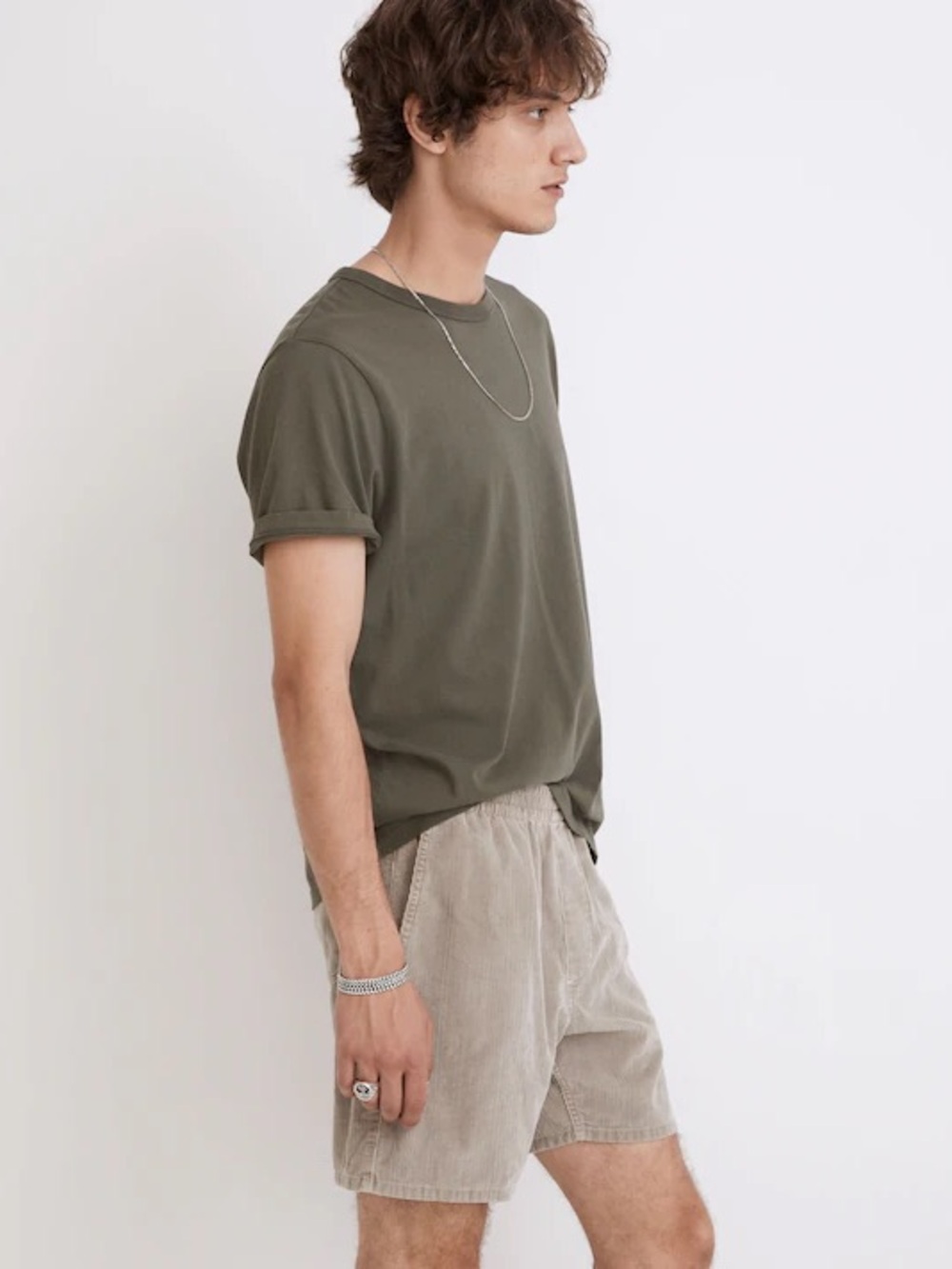 MADEWELL Men’s 6 1/2” Variegated Corduroy Shorts in Pumice - M